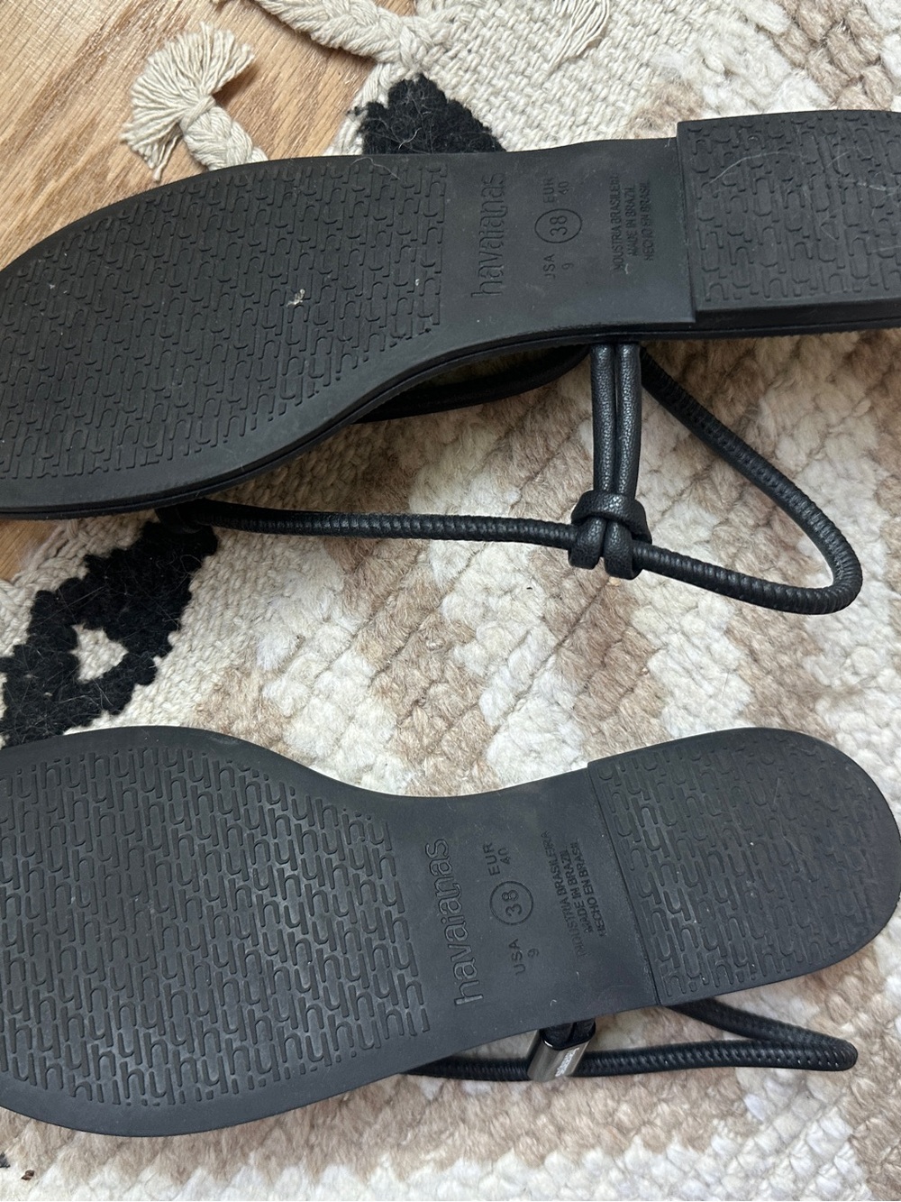 havaianas black and green wraparound flip flops sz 8 - Picture 5 of 6